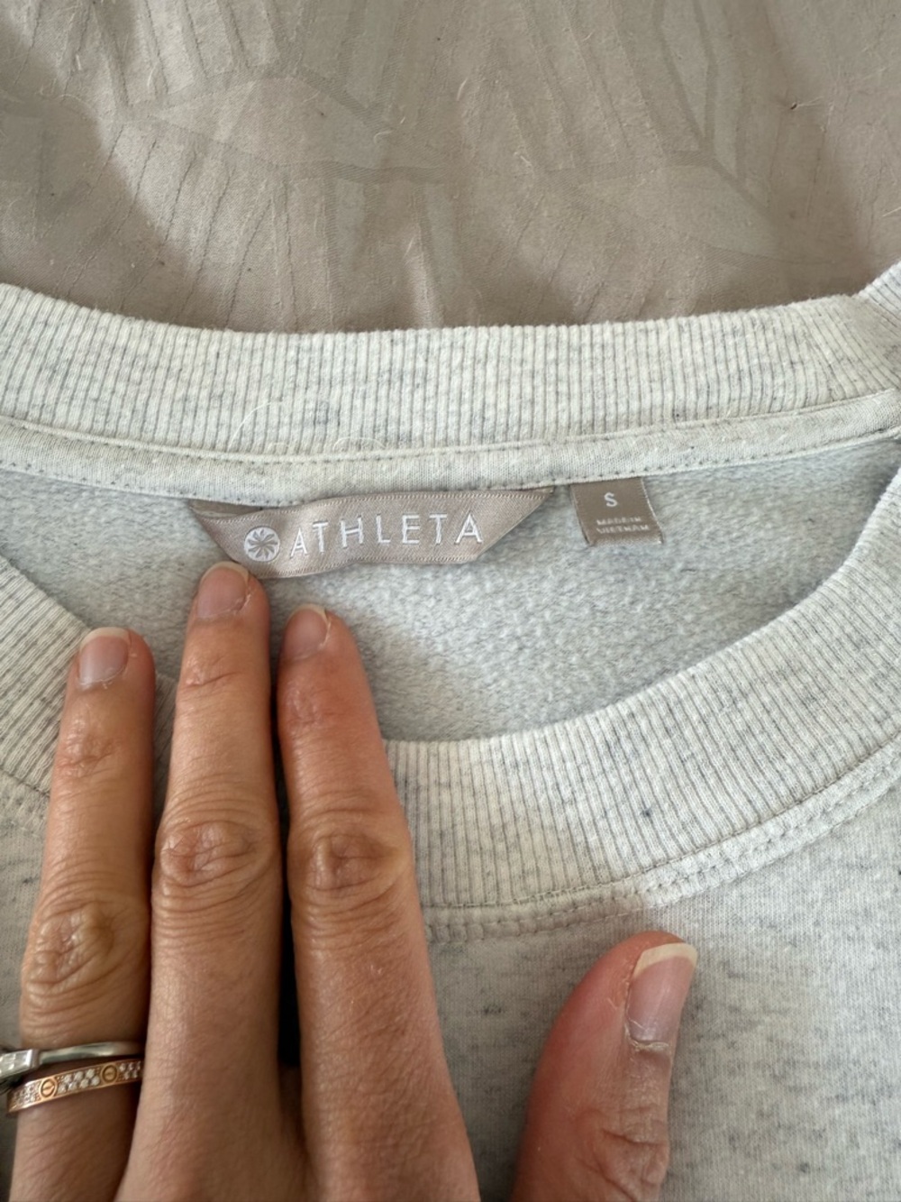 Athleta Coaster Luxe Light Heather Gray Crew Sweatshirt Size Small - Picture 3 of 7